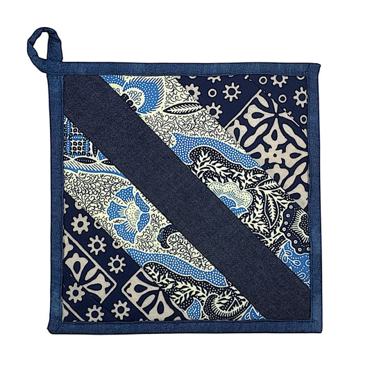 BLUE BATIK Patchwork Pot Mat