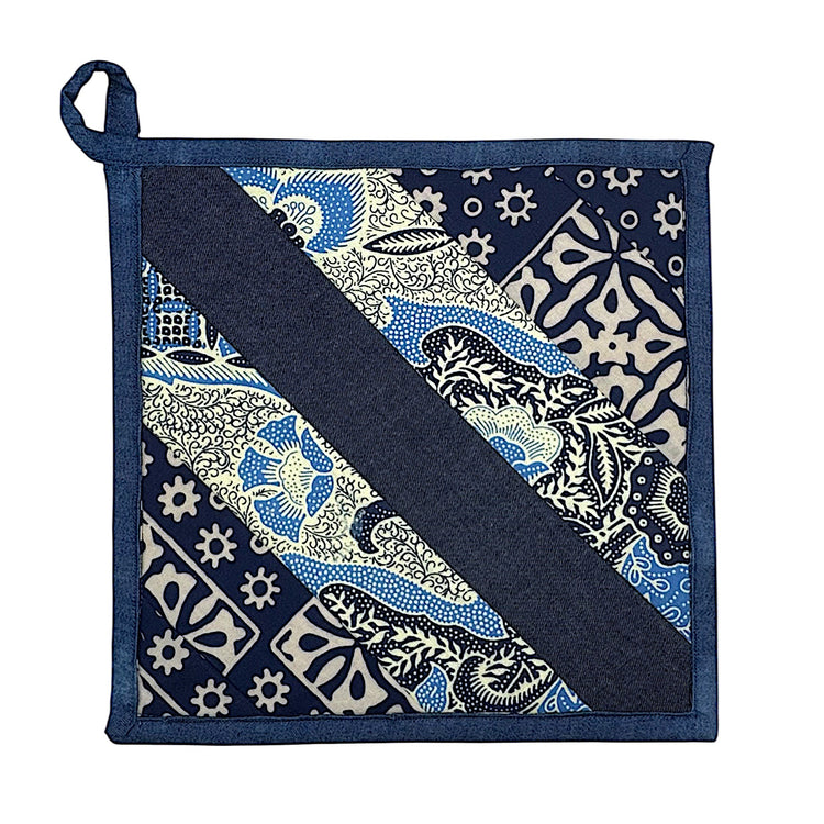 BLUE BATIK Patchwork Pot Mat